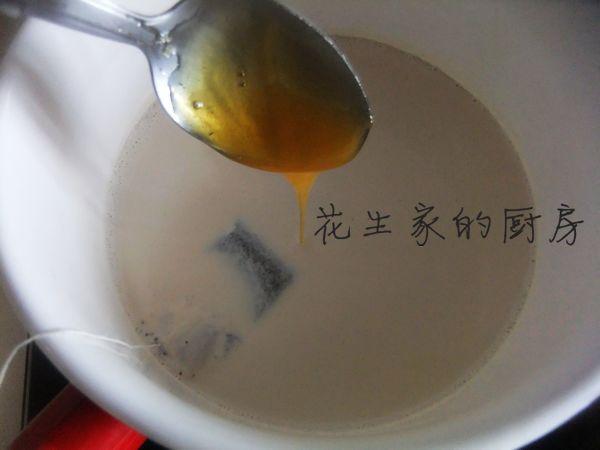焦糖蜜豆奶茶的做法 步骤4