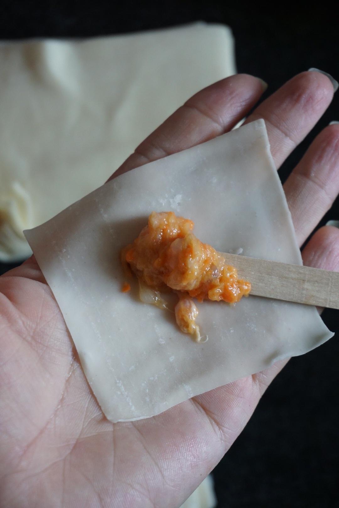 蝦仁豬肉胡蘿蔔餛飩-附剝活蝦技巧.幾種餛飩包法的做法 步骤21