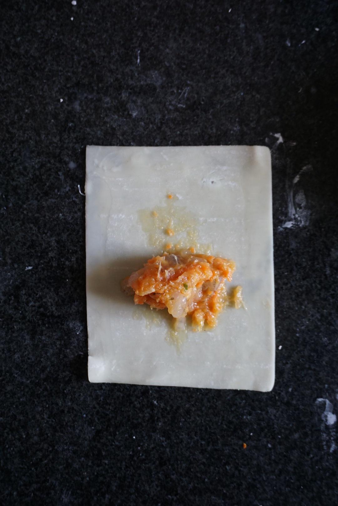 蝦仁豬肉胡蘿蔔餛飩-附剝活蝦技巧.幾種餛飩包法的做法 步骤35