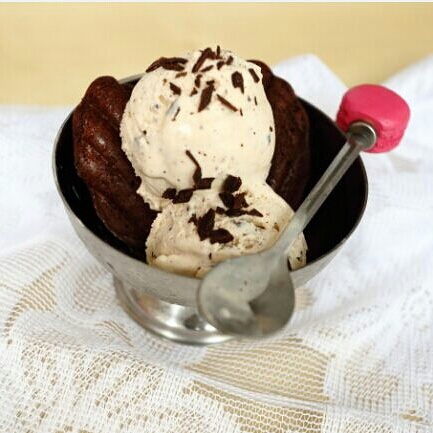 榛子巧克力冰淇淋的做法 步骤1