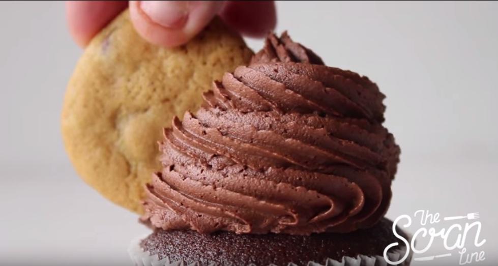 Ultimate Nutella Cupcake 榛子巧克力醬杯子蛋糕的做法 步骤12
