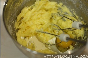 奶油榛子小蛋糕的做法 步骤3