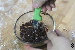 榛子巧克力法式餡餅的做法 步骤3