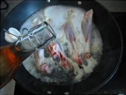 水煮羊小腿的做法 步骤4
