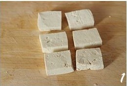 泡菜豆腐培根卷的做法 步骤1