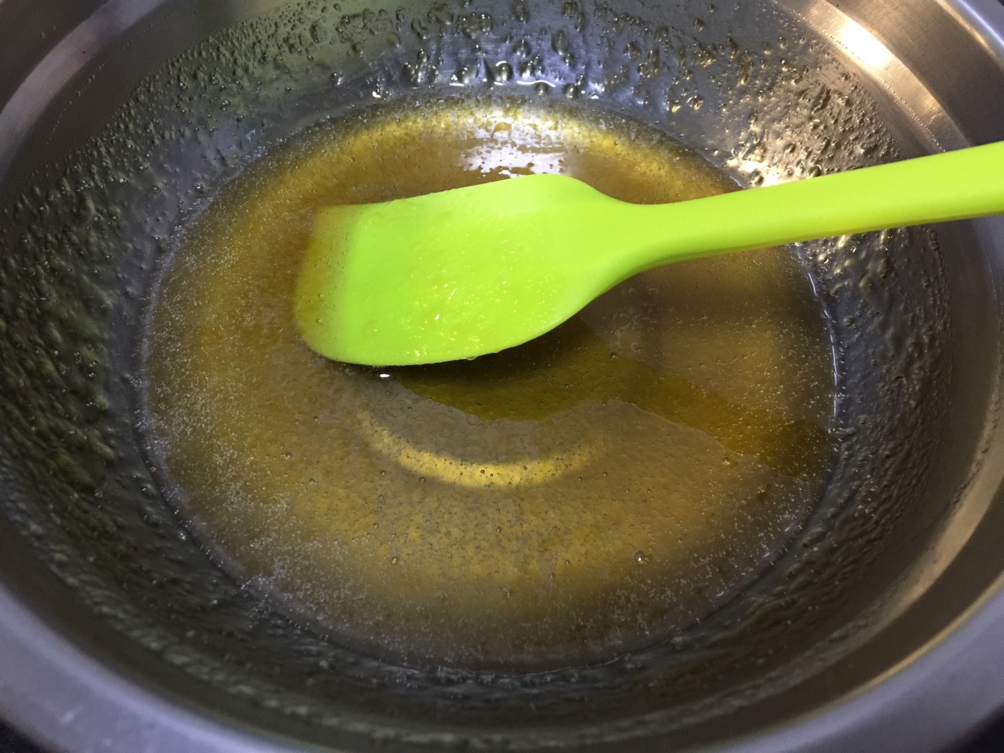 廣式月餅 蛋黃豆沙餡兒的做法 步骤3