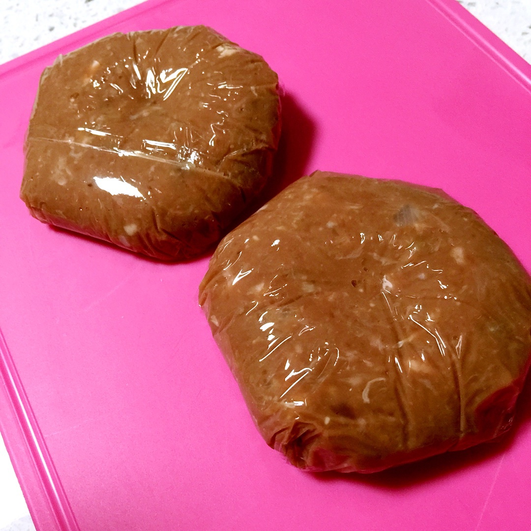 祕製日式漢堡排(⌯¤̴̶̷̀ω¤̴̶̷́)✧不放肥肉也肉汁滿滿的做法 步骤7