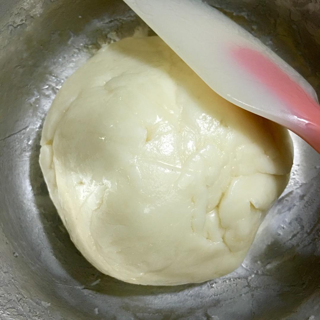 抹茶蓮蓉蛋黃冰皮月餅的做法 步骤7