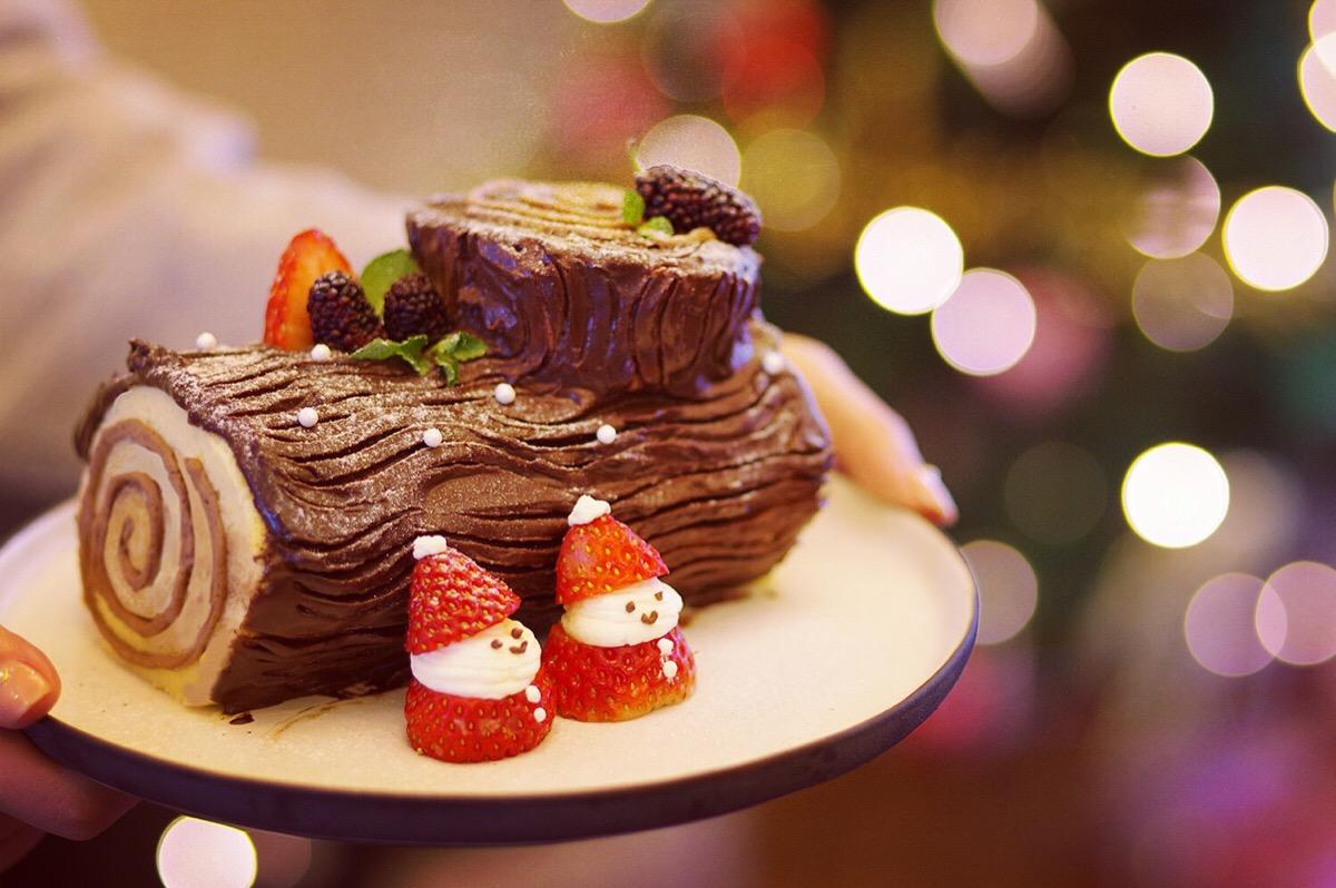 巧克力蛋糕卷《跟著小嶋做烘焙》的做法 步骤24