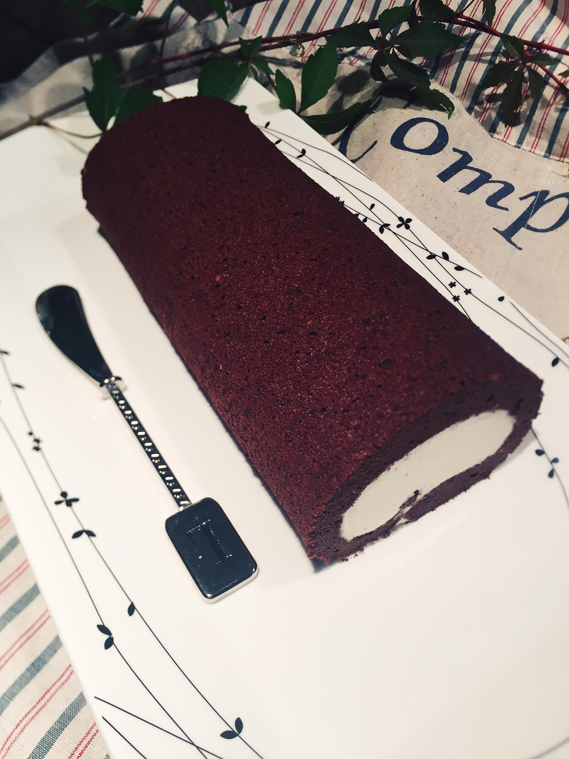 無粉 巧克力蛋糕卷 ---苦甜魅力蛋糕卷的做法 步骤16