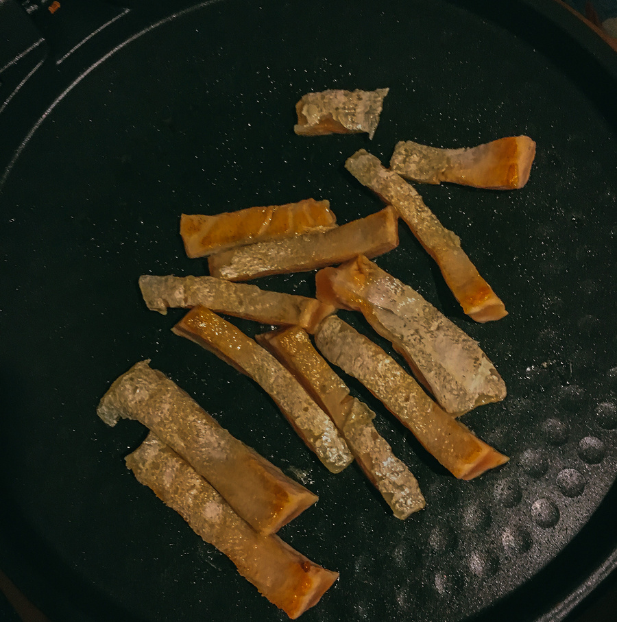 【山姆廚房】三文魚柳香菇有機小米拌飯的做法 步骤6