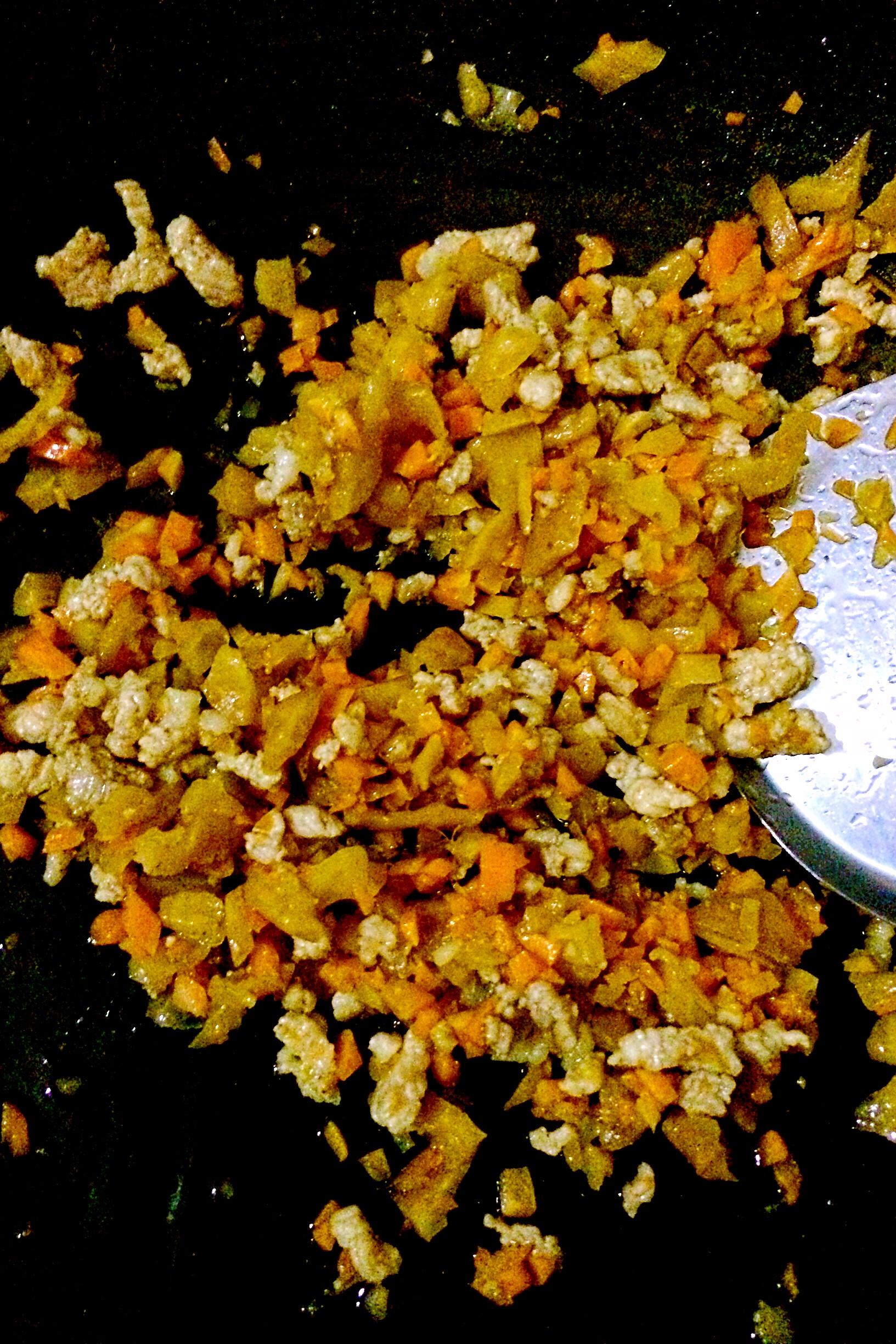 金針菇與蘿蔔乾࿐的做法 步骤3