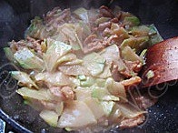 榨菜頭炒肉片的做法 步骤4