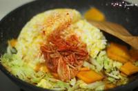 韓式辣白菜炒飯的做法 步骤4