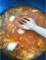 辣白菜金槍魚豆腐湯的做法 步骤4