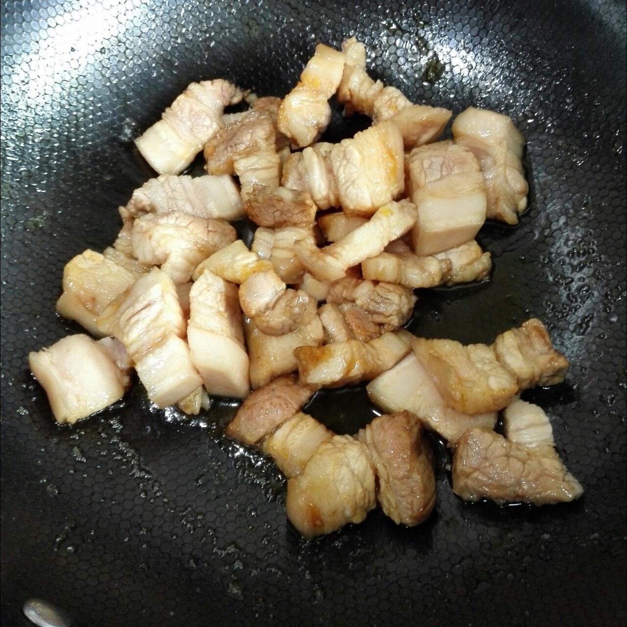 筍乾燜五花肉的做法 步骤2