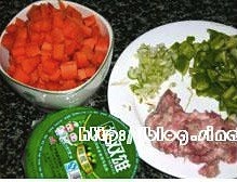 欖菜肉末胡蘿的做法 步骤1