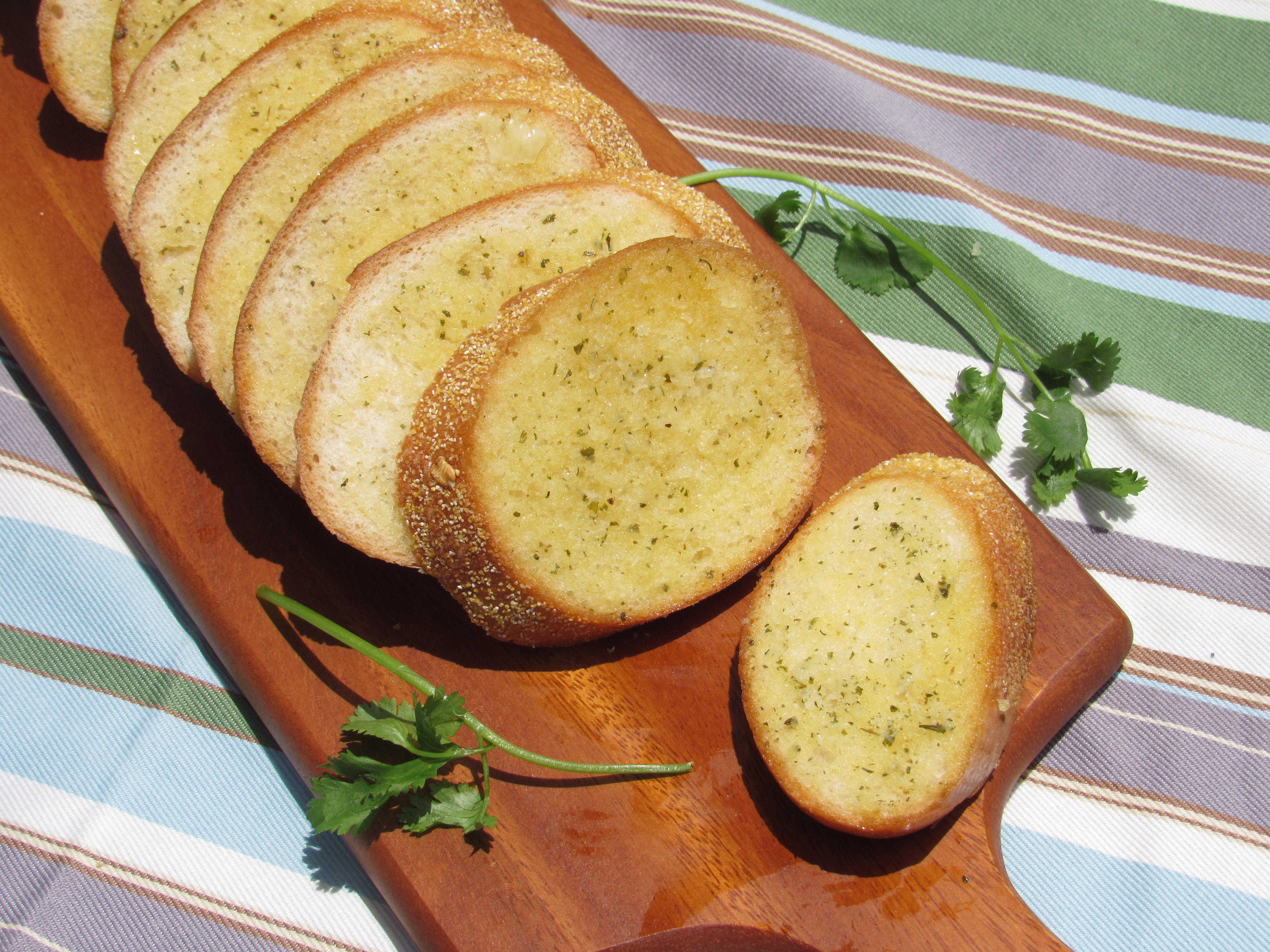 法式香蒜麪包 黎昕的陽光廚房的做法 步骤6
