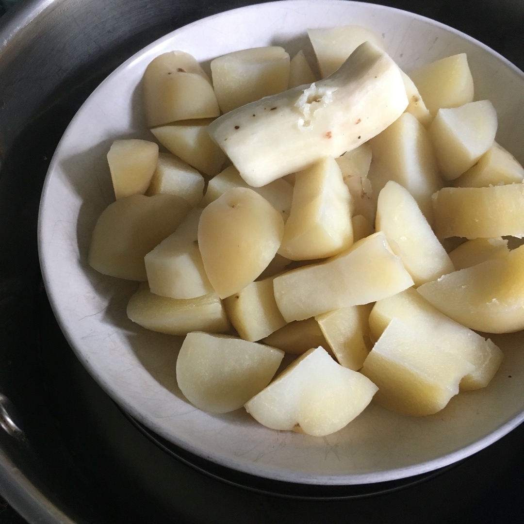 椰香土豆餅的做法 步骤1