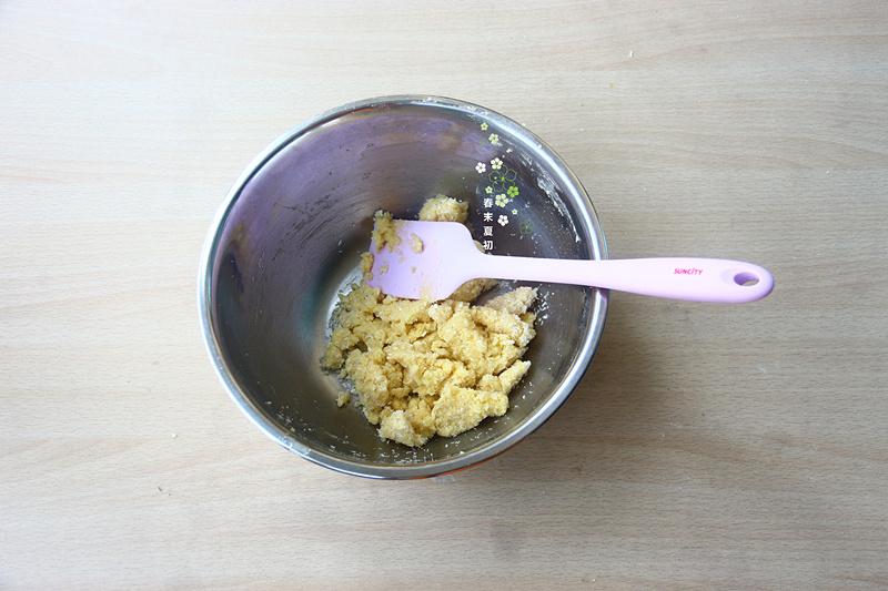 棉花糖蘋果醬夾心椰蓉酥的做法 步骤6