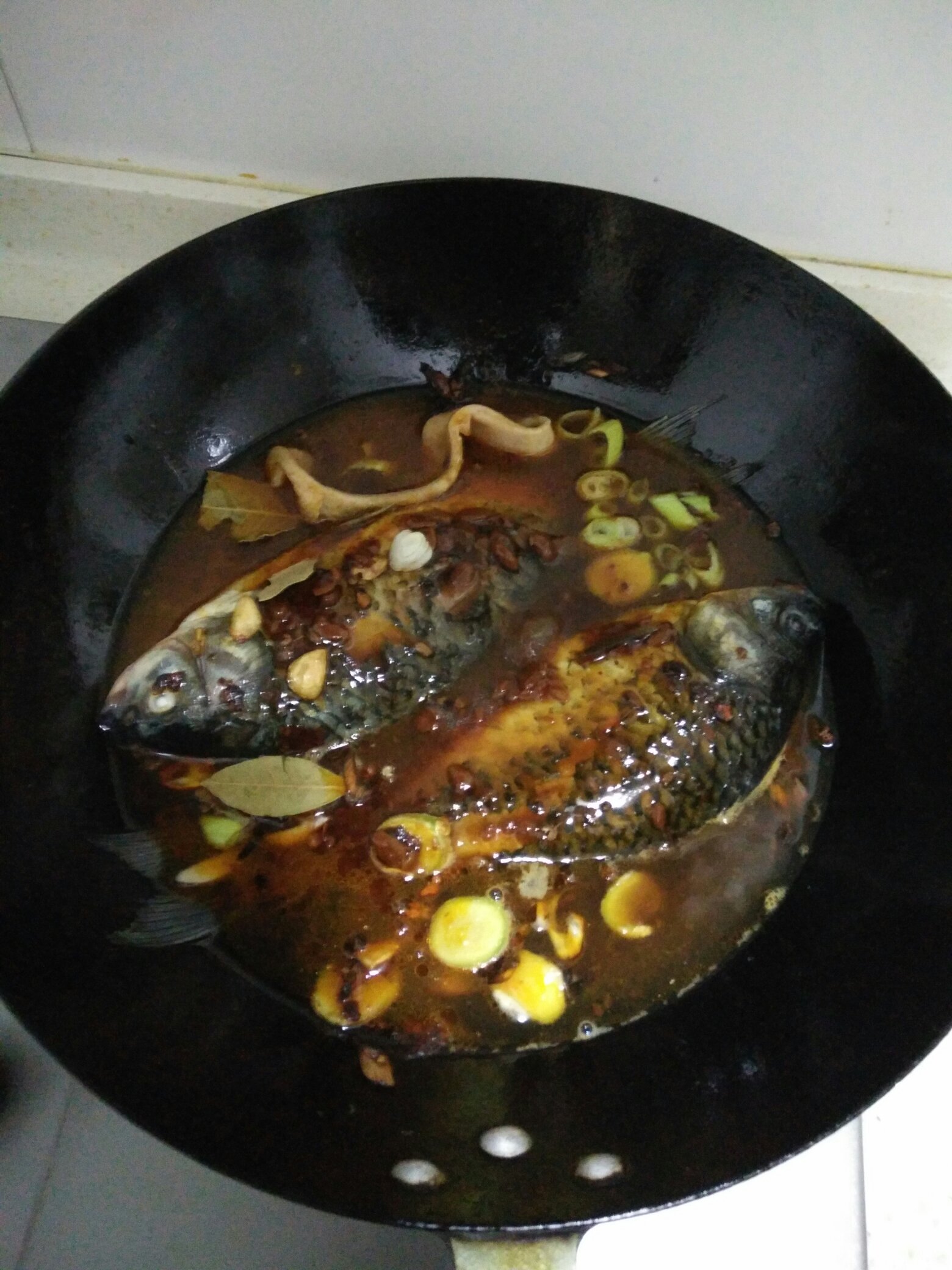 燜酥魚的做法 步骤6