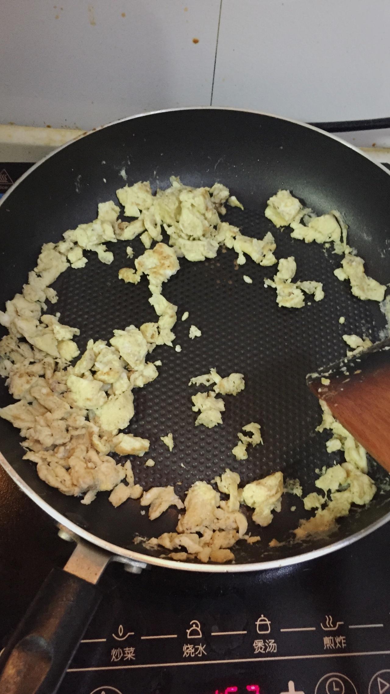 紫甘藍炒蛋沙拉 低脂的做法 步骤2