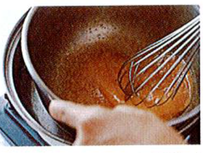 紅茶風味巧克力蛋糕（基礎海綿蛋糕）《跟著小嶋做烘焙》的做法 步骤2