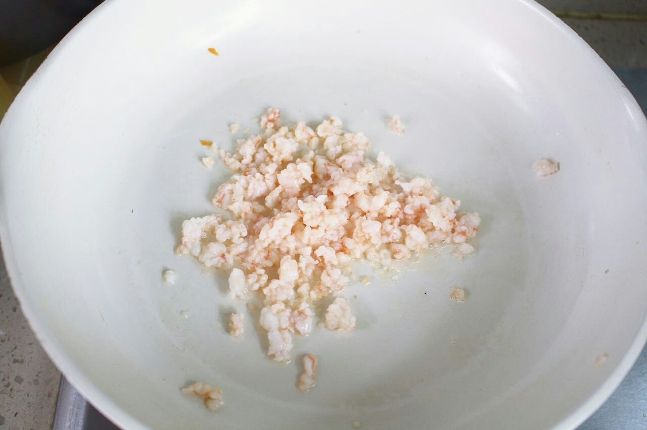 寶寶輔食：蝦仁什錦飯糰的做法 步骤4
