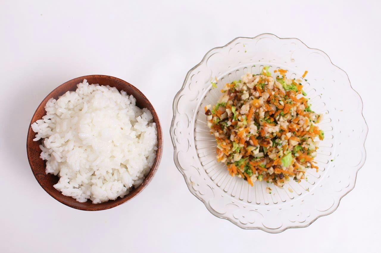 寶寶輔食：蝦仁什錦飯糰的做法 步骤6