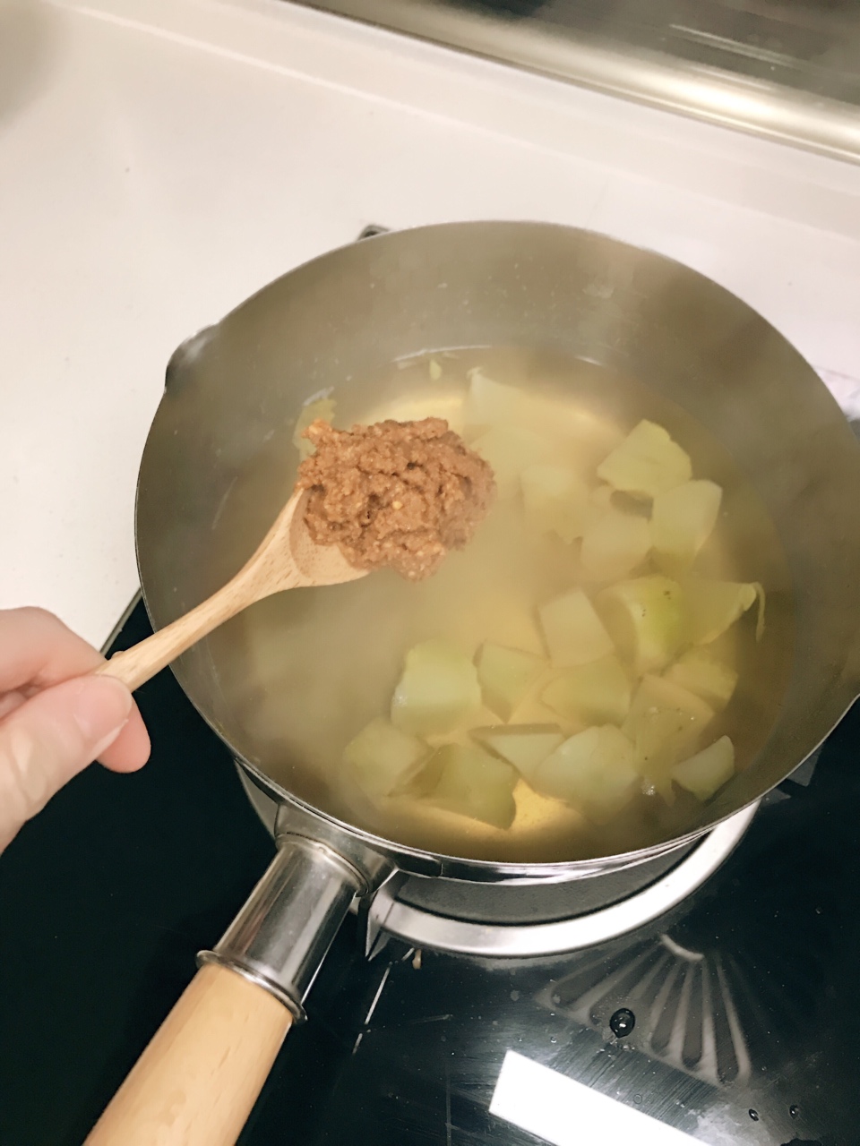 兒菜味增湯的做法 步骤7