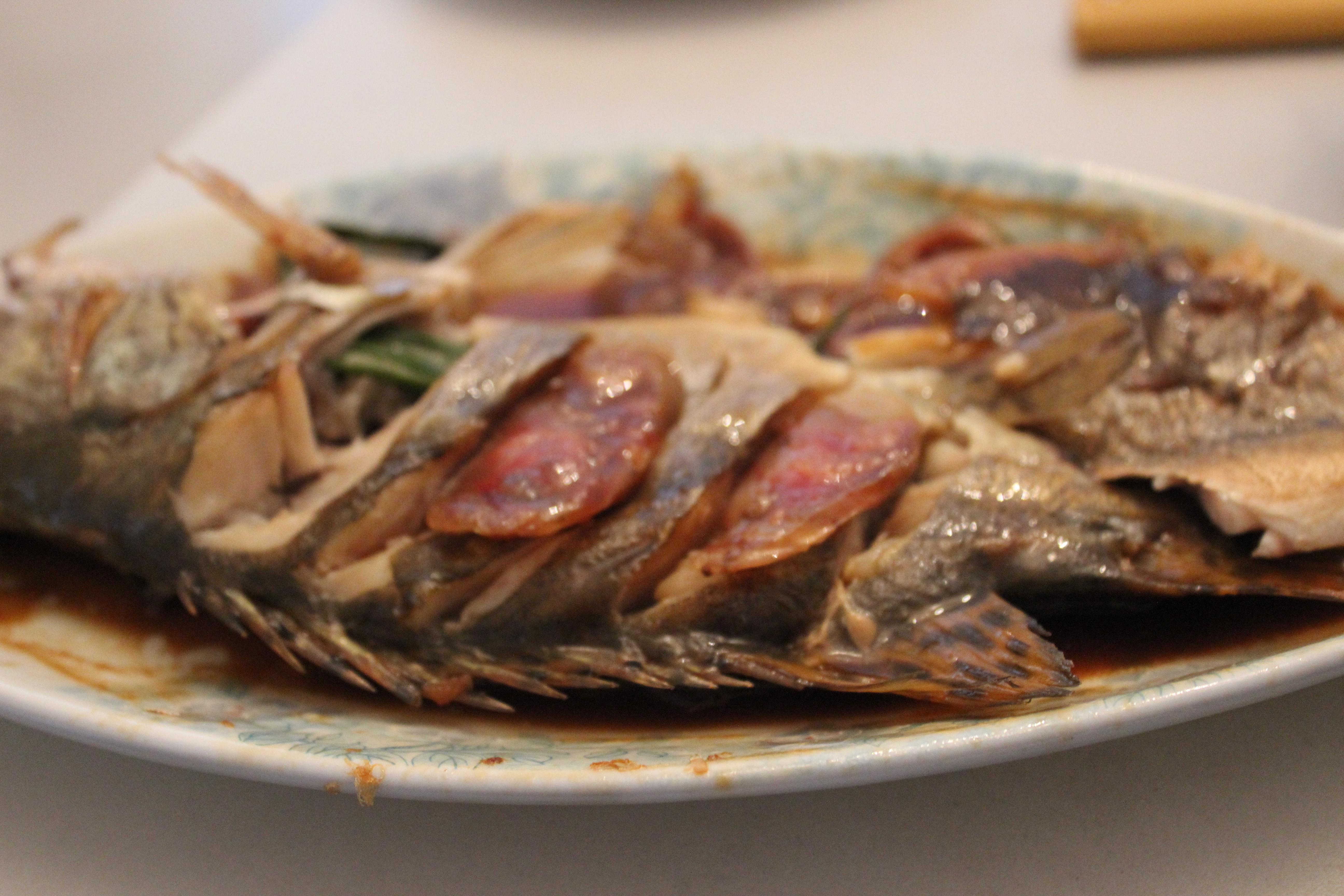 中式蒸鱖魚春蔬綢帶面的做法 步骤7