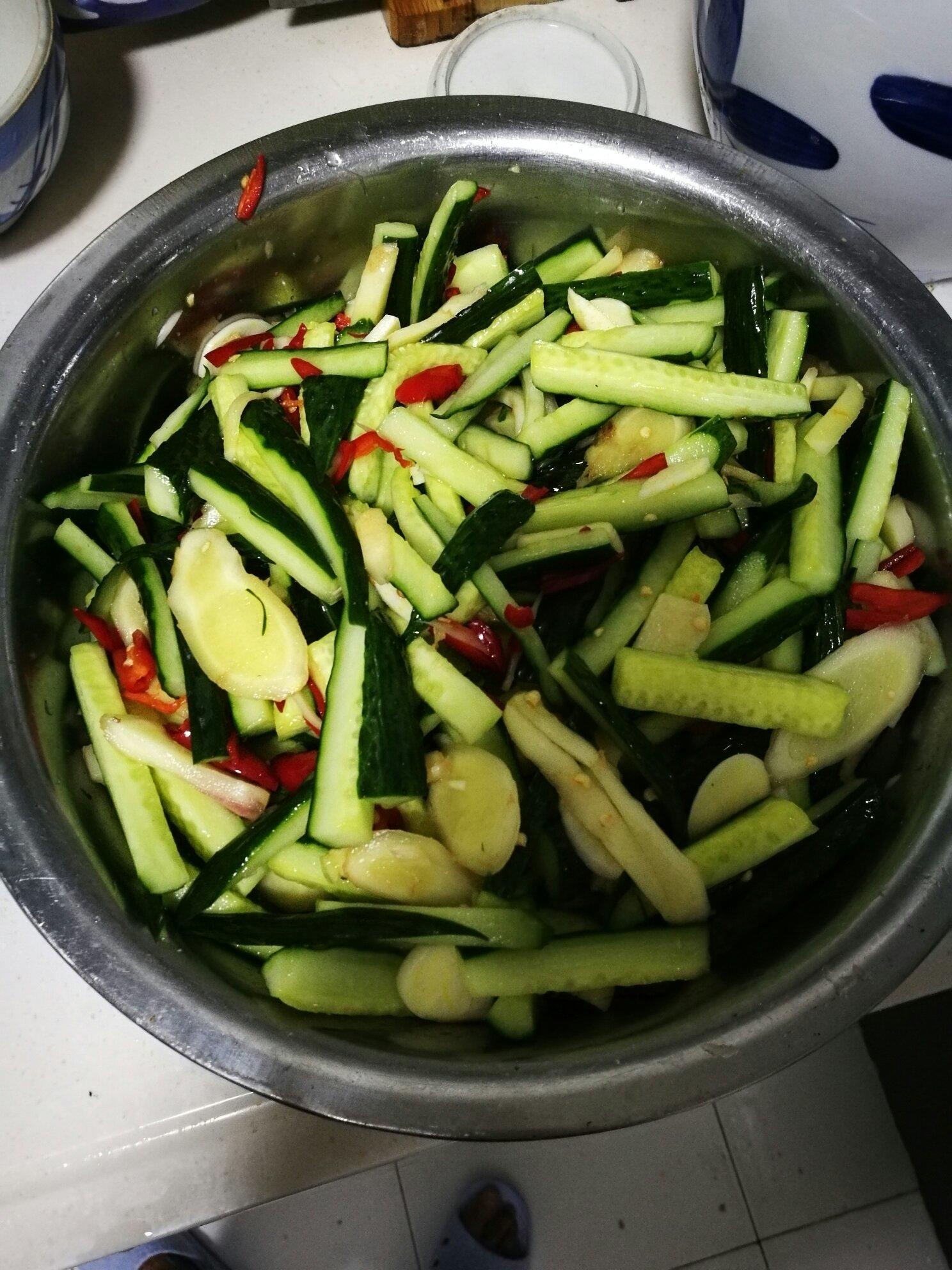 醬黃瓜的做法 步骤1