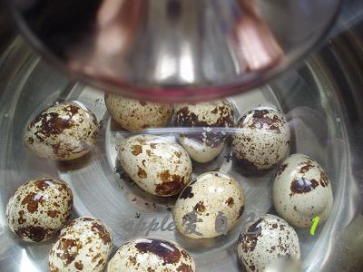 豌豆苗鵪鶉蛋組合的做法 步骤1
