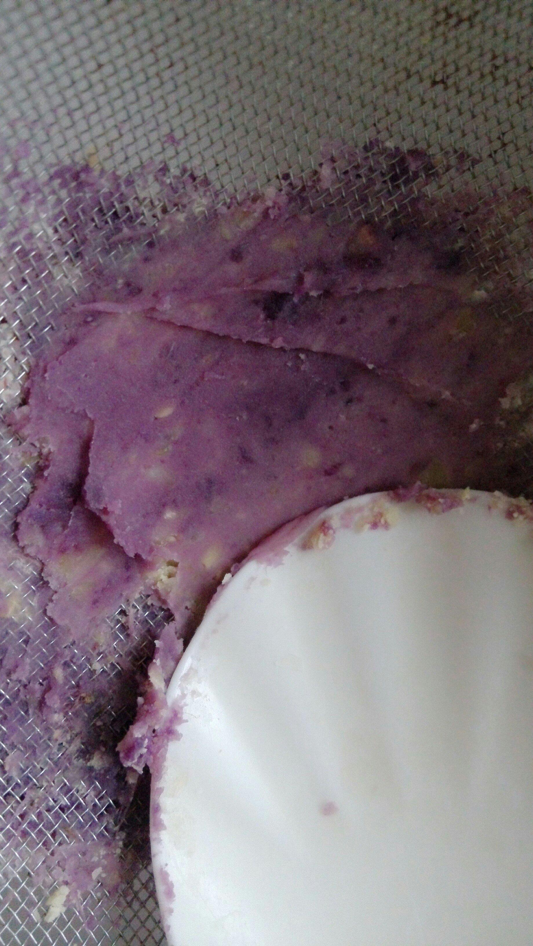 奶香紫薯板栗餅的做法 步骤1