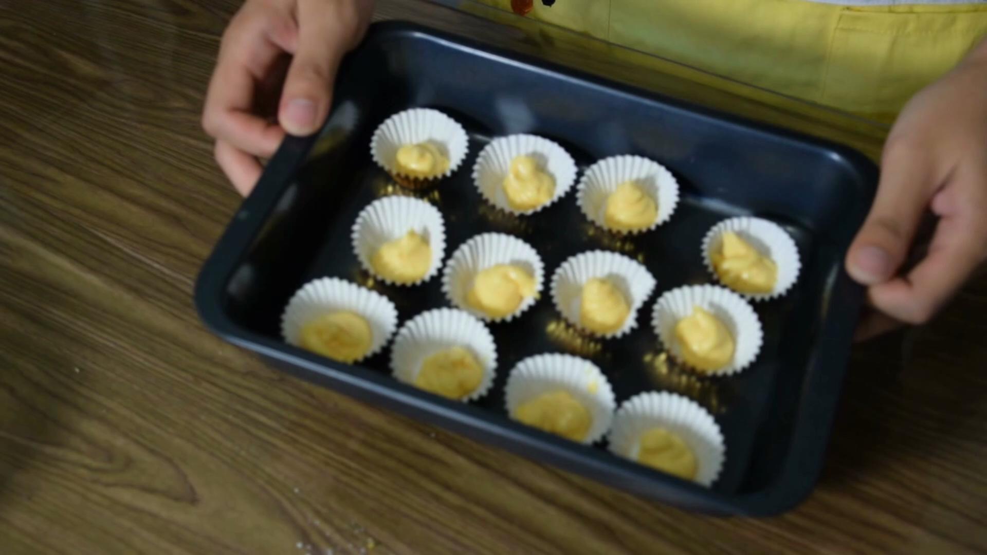 《糯米糰子的廚房日記》奶黃流心月餅的做法 步骤27