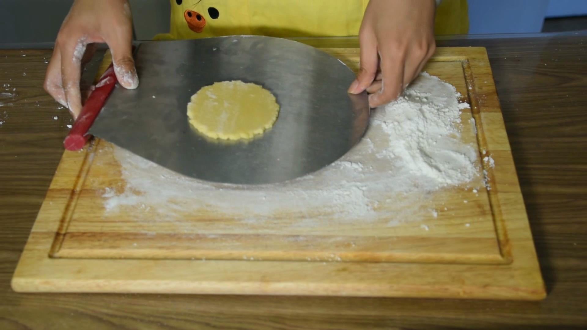 《糯米糰子的廚房日記》奶黃流心月餅的做法 步骤31
