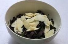 香菇油紫蘇拌通心粉的做法 步骤2