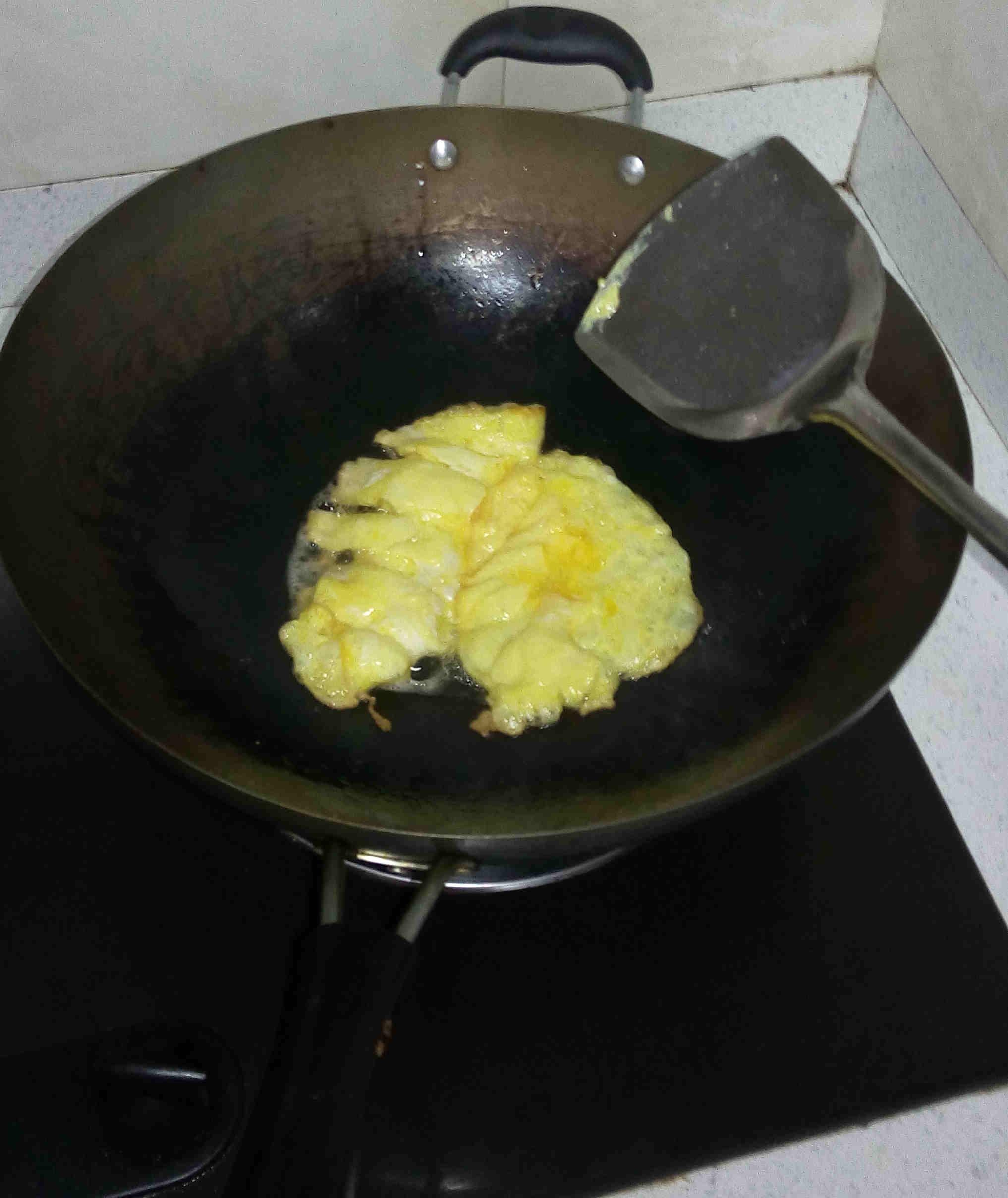 木須肉（木耳黃花菜炒肉片蛋）的做法 步骤3