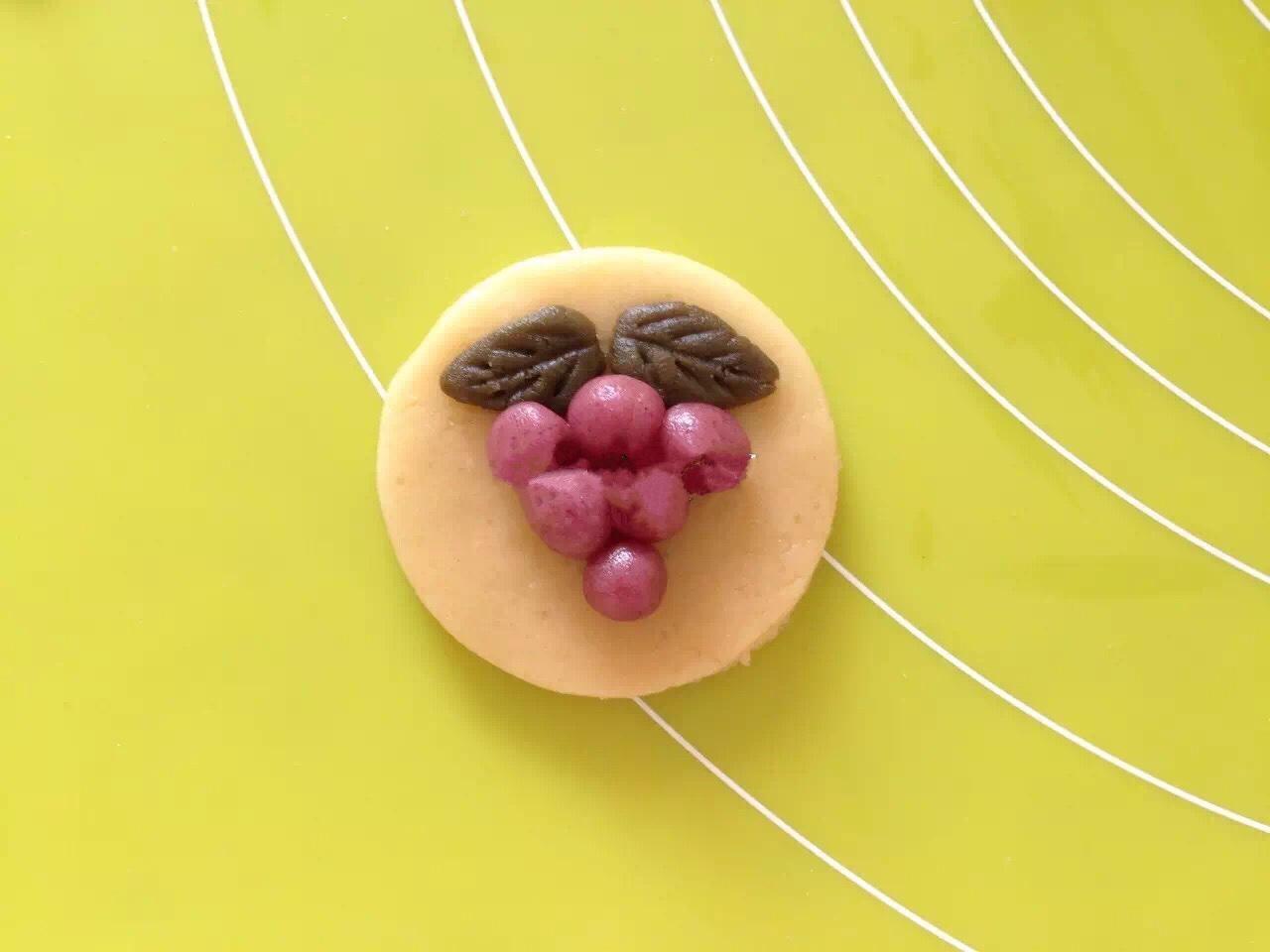餅乾做出大不同：3D葡萄餅乾的做法 步骤9
