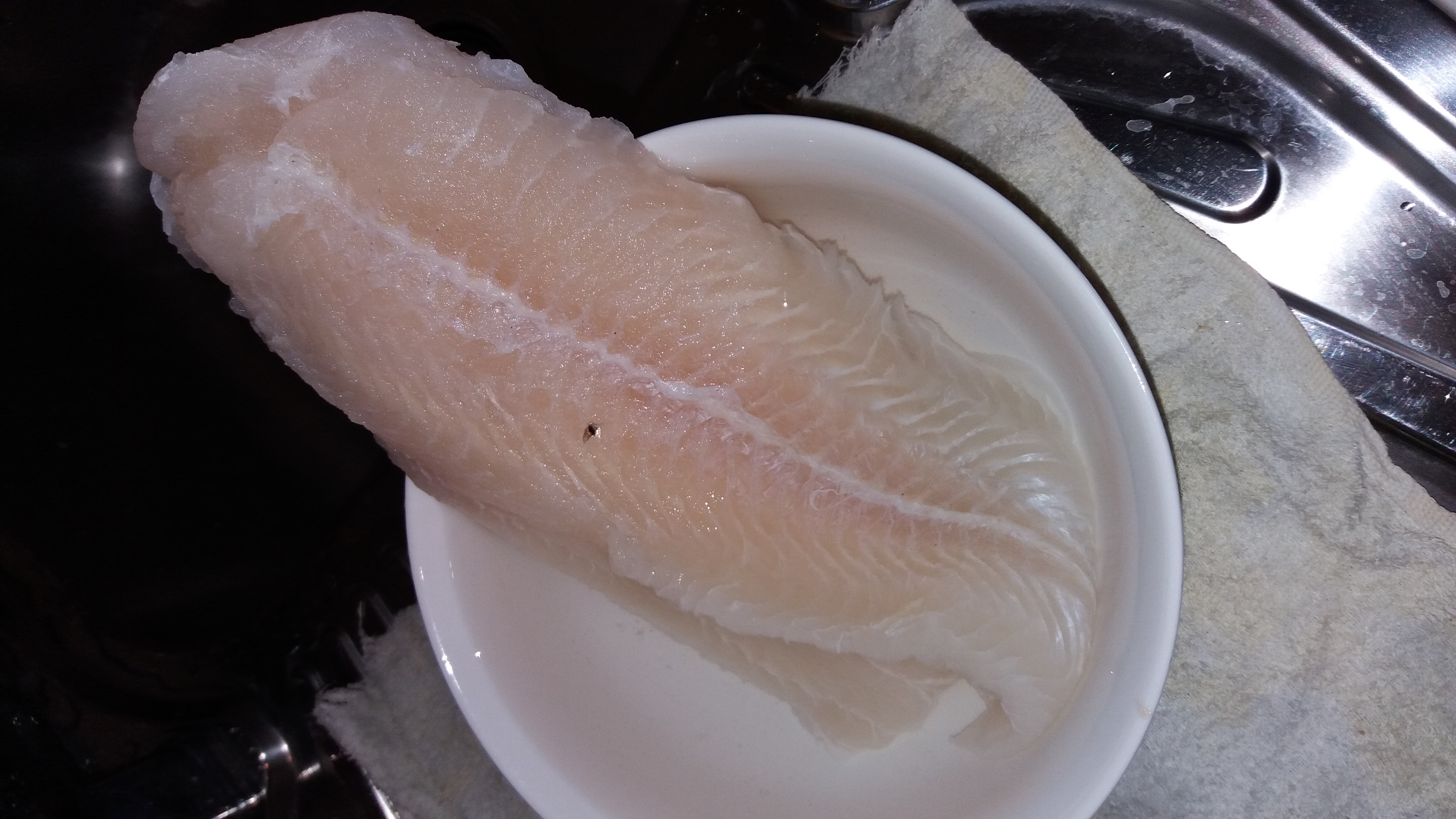 【Ann的留學生活|新手料理】酸菜魚/酸菜魚面的做法 步骤2