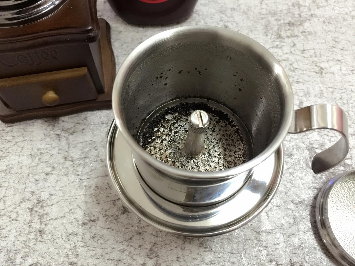 越南滴漏冰咖啡（濃鬱摩卡味）的做法 步骤12