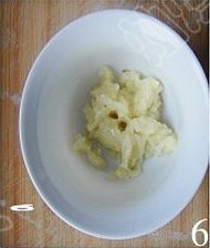 蒜泥拌薺菜的做法 步骤6