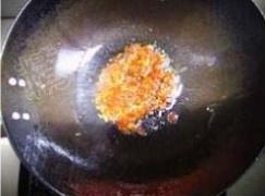 剁椒蒜薹雞蛋的做法 步骤4