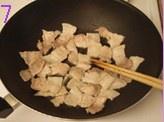 蒜薹回鍋肉的做法 步骤7