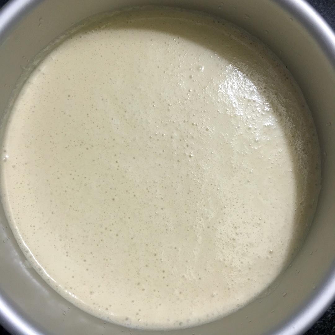 焦糖山核桃咖啡燒酸奶慕斯（6寸）的做法 步骤5