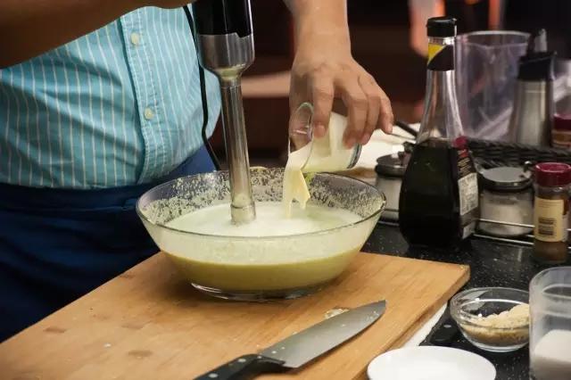 西式花椰菜濃湯的做法 步骤9