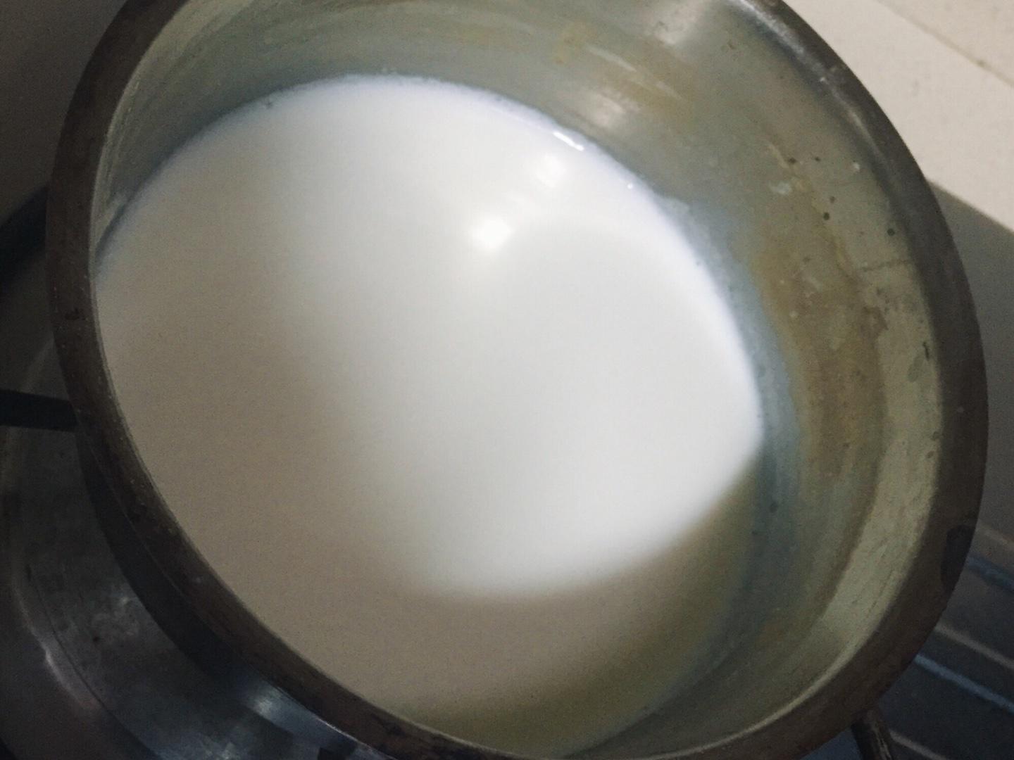 自制老酸奶的做法 步骤3