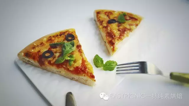 100個easy-to-make菜譜86 | 番茄羅勒披薩的做法 步骤7