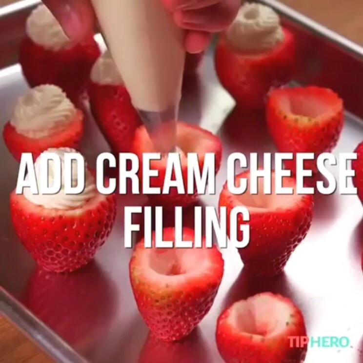 簡易美貌甜品-草莓佐奶油芝士的做法 步骤7