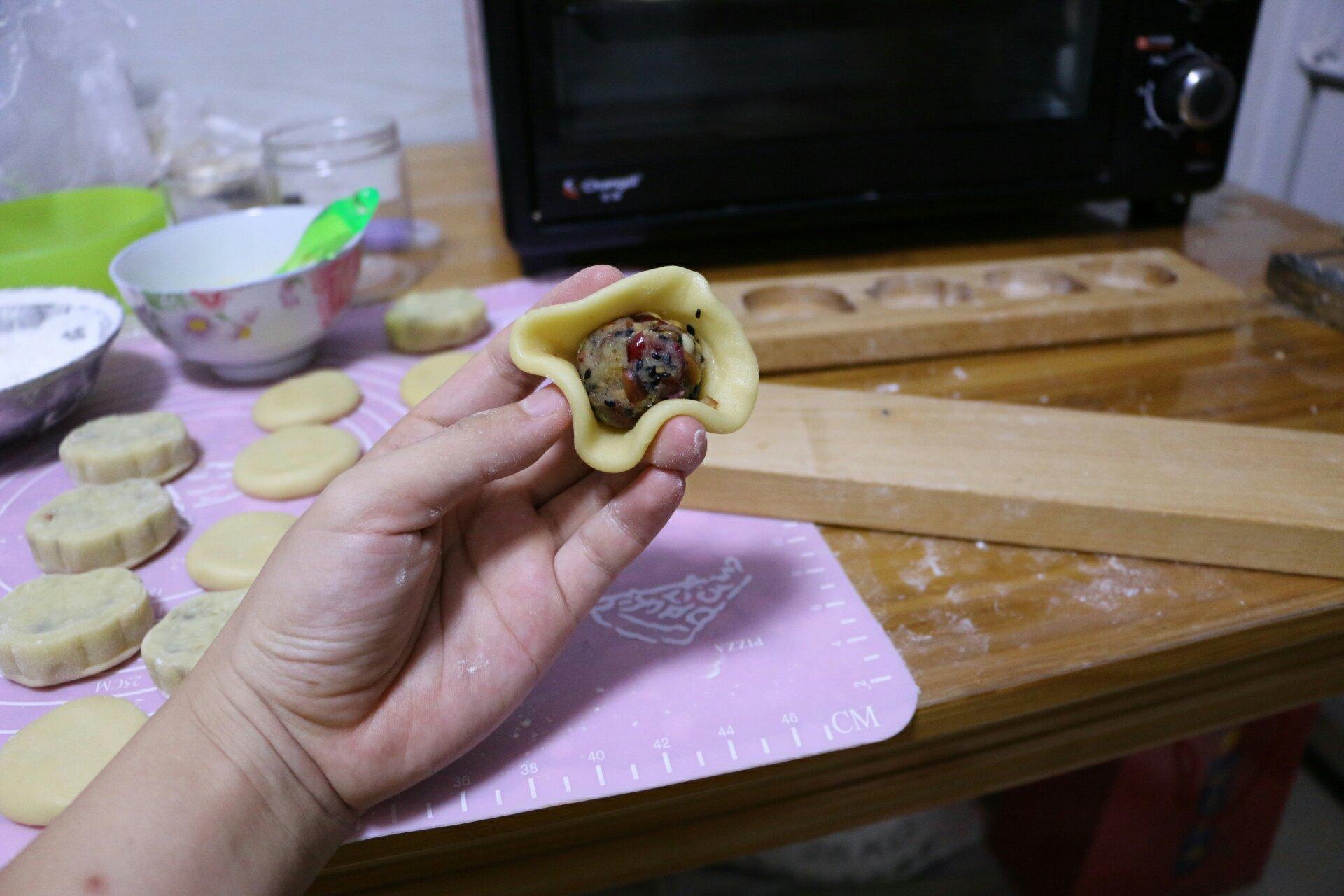 廣式五仁月餅的做法 步骤3